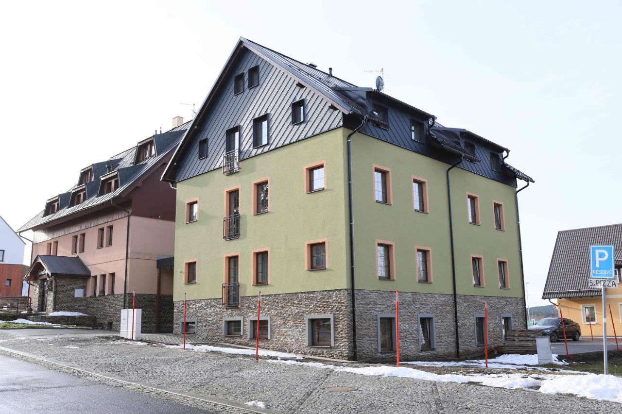 Apartmány AURA Boží Dar Kültér fotó